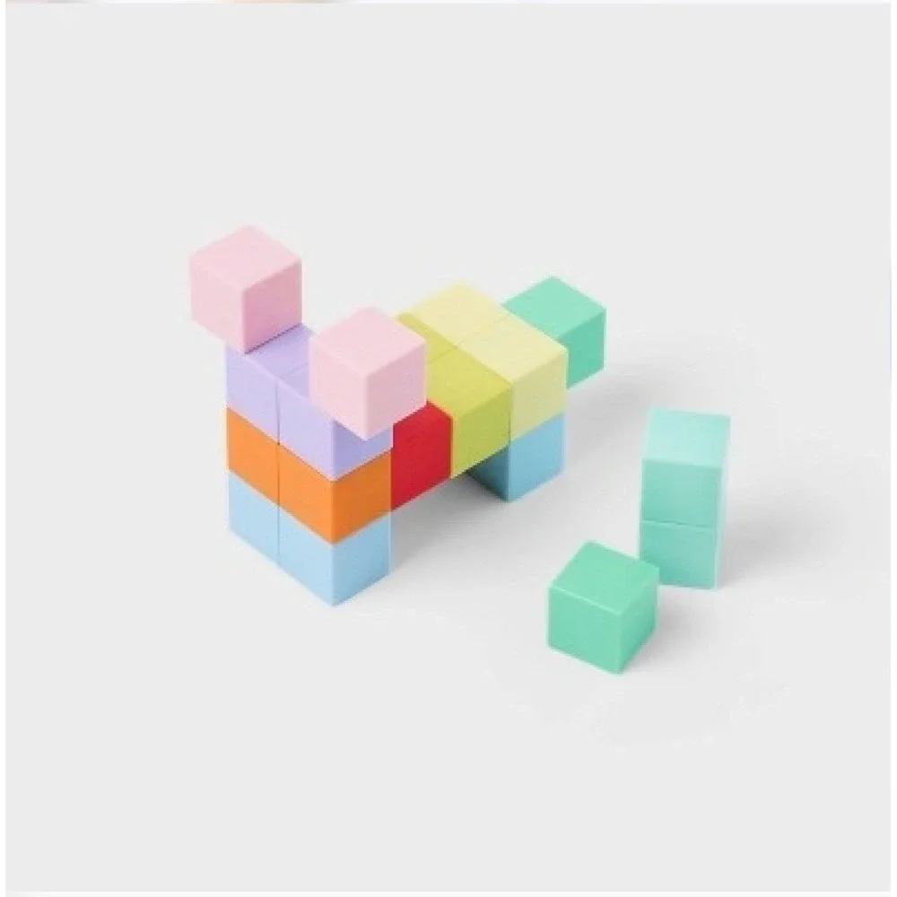 Giggle‎ Scape Magnetic Blocks 20pc Mini Building Set Purple Toddler NEW